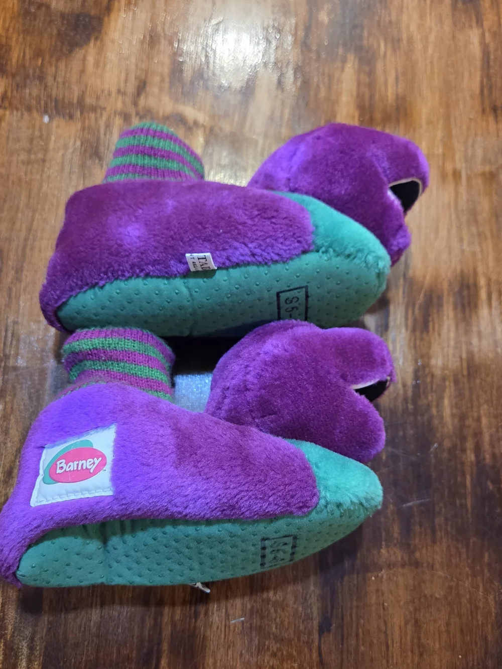 Vintage Toddler Barney The Dinosaur Plush Slippers Size S 5-6 Toddler Barney